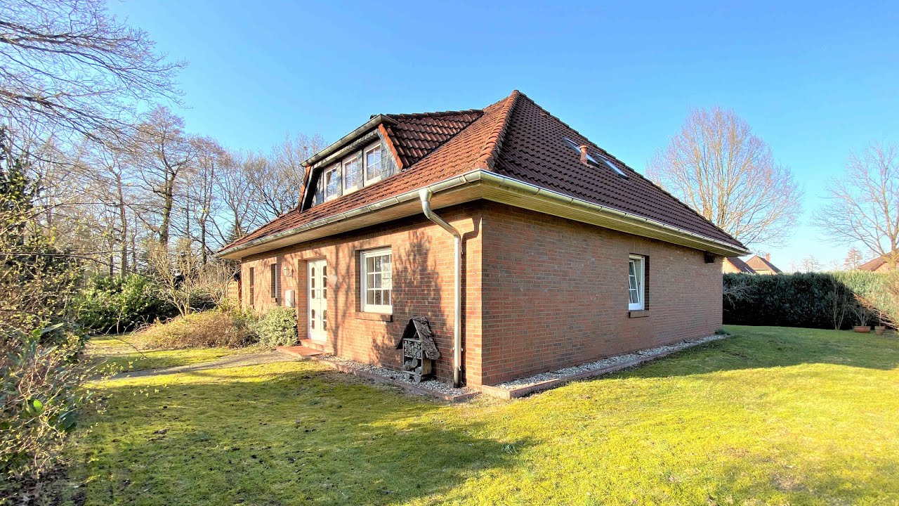 Barßel: Toller Bungalow mit großem Platzangebot in ruhiger Wohngegend.