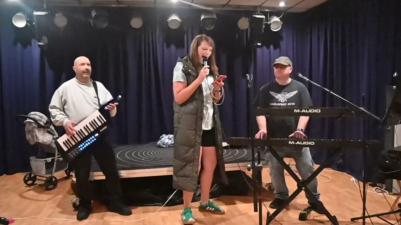 Electro 90s - First rehearsal with Emma & Joe
