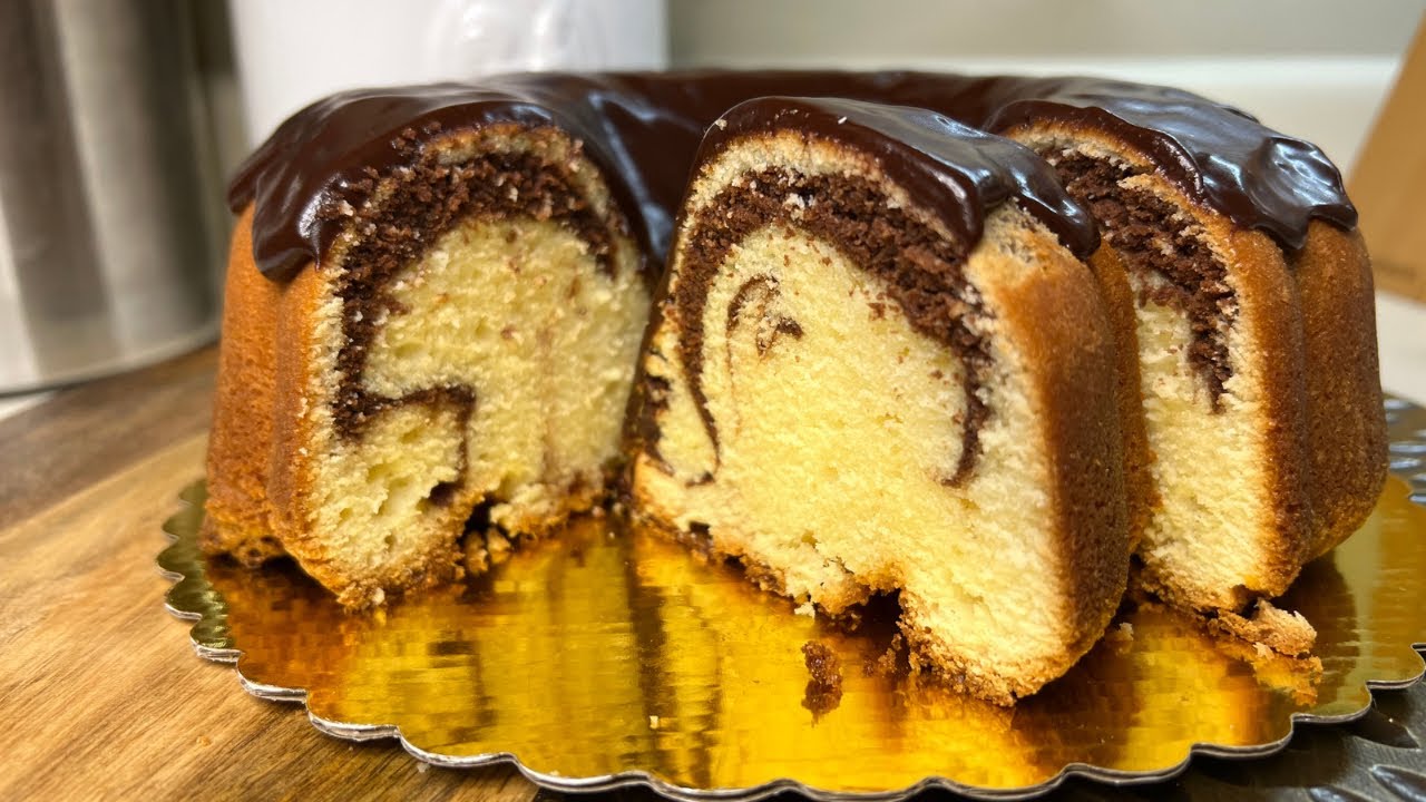 How to Make Brownie Swirl Poundcake
