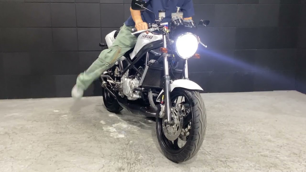 R1-Z 2スト規制前45ps！乗りやすくもハイパワーな一台です♪【エンジン始動動画】