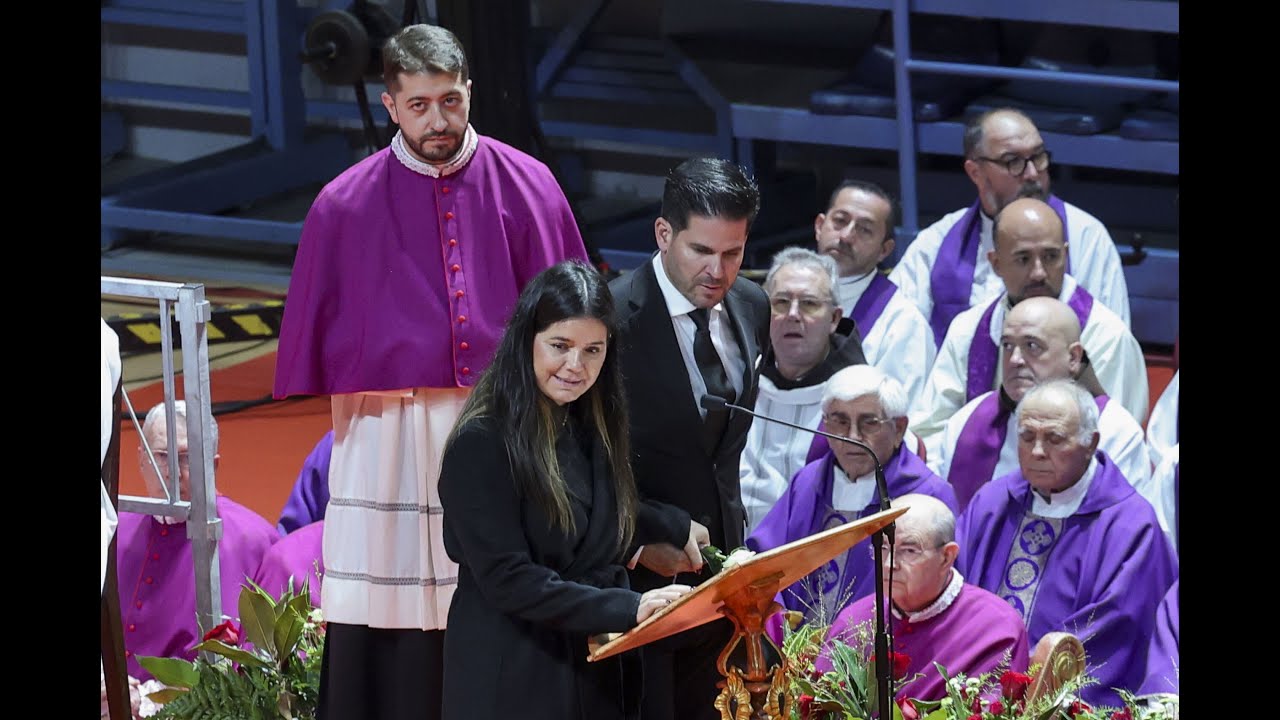 Noticias La Trinchera. El magistral discurso de la representante de las víctimas de Adamuz