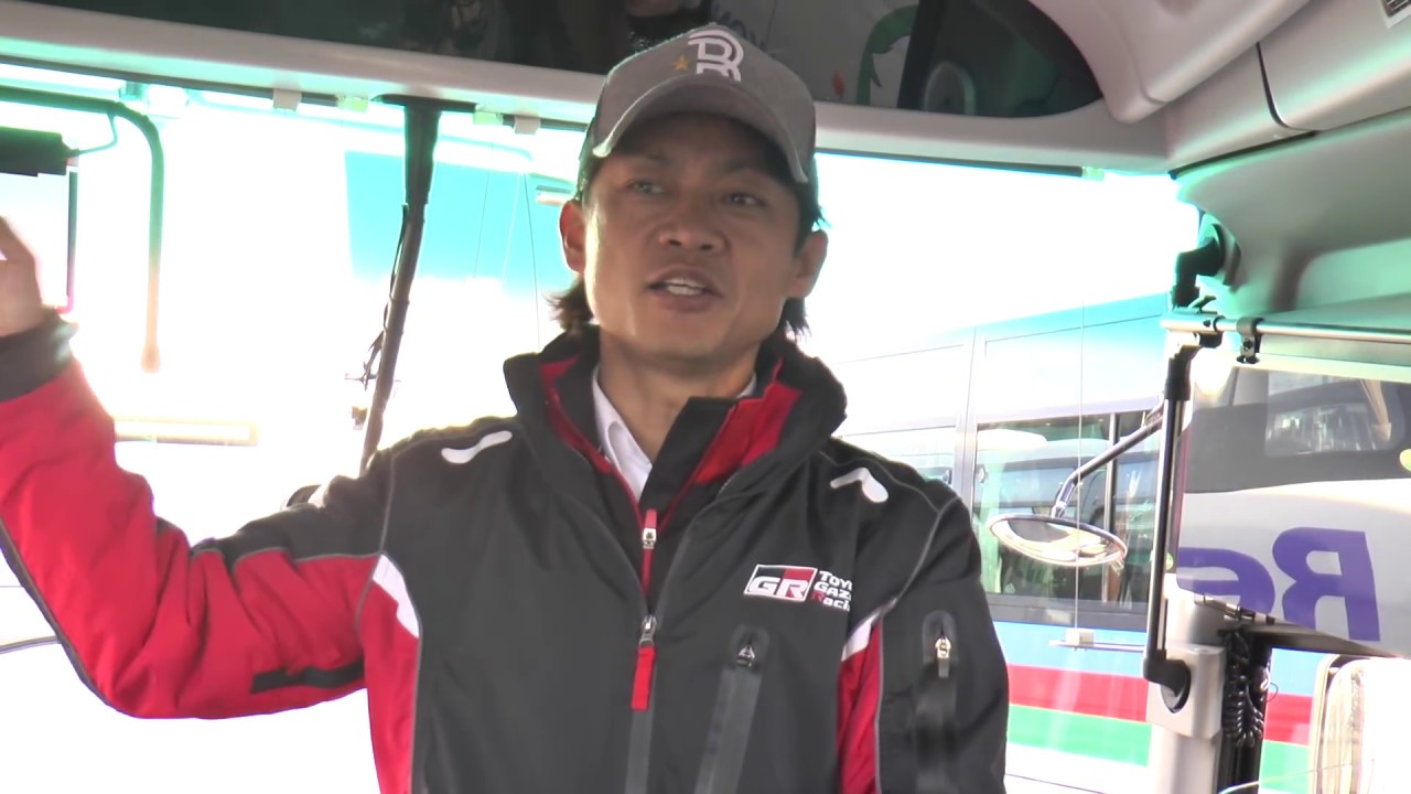 TOYOTA GAZOO Racing FESTIVAL (TGRF) 2017 サーキットサファリ 脇阪 寿一氏による解説
