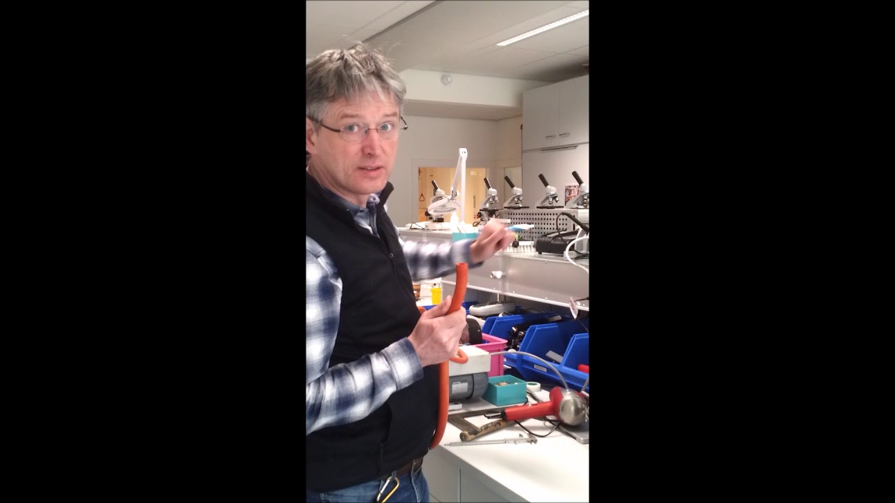How to repair a linear mercury Torricello barometer tube from airlocks