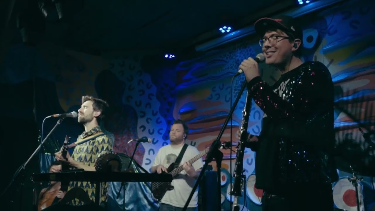 Me and My Friends - Witness (Live)