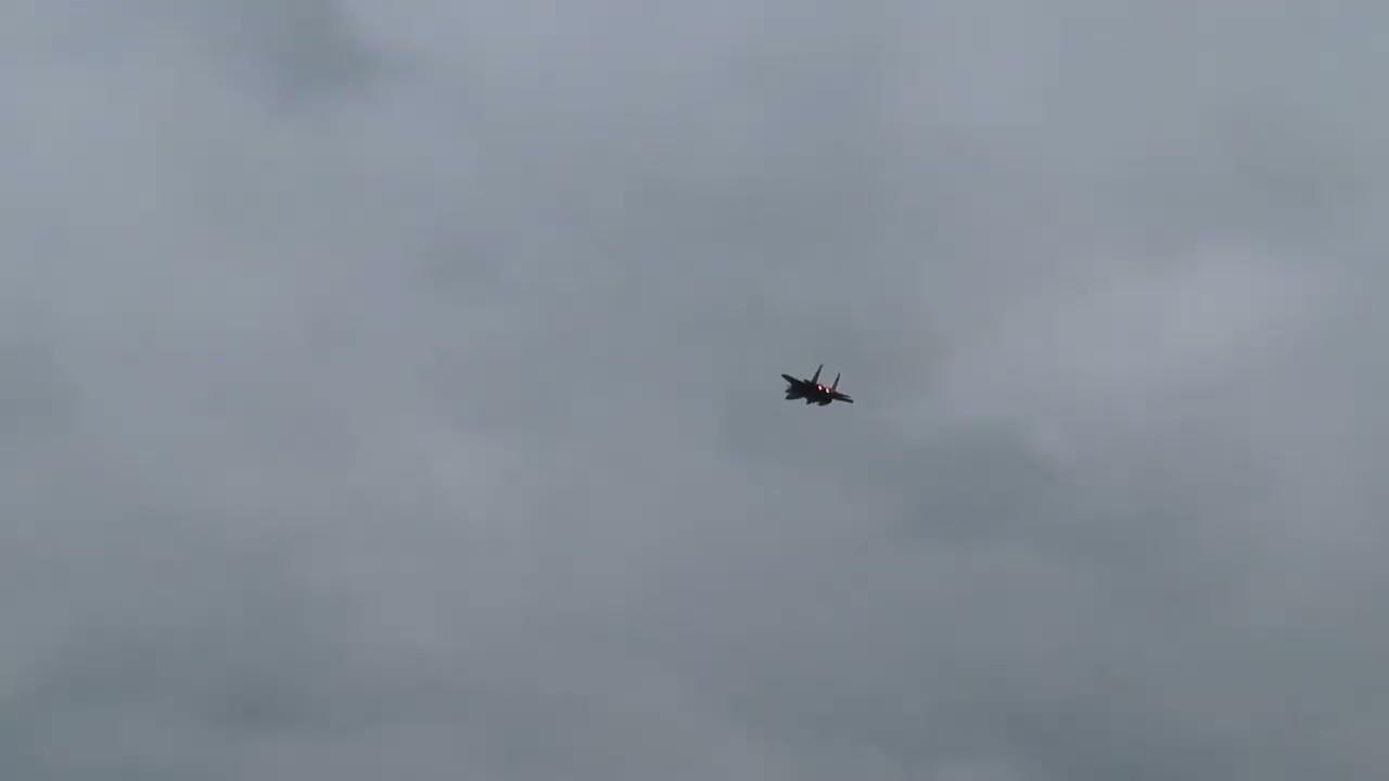 Insane afterburners on USAF F15, 13/02/25. RAF Lakenheath