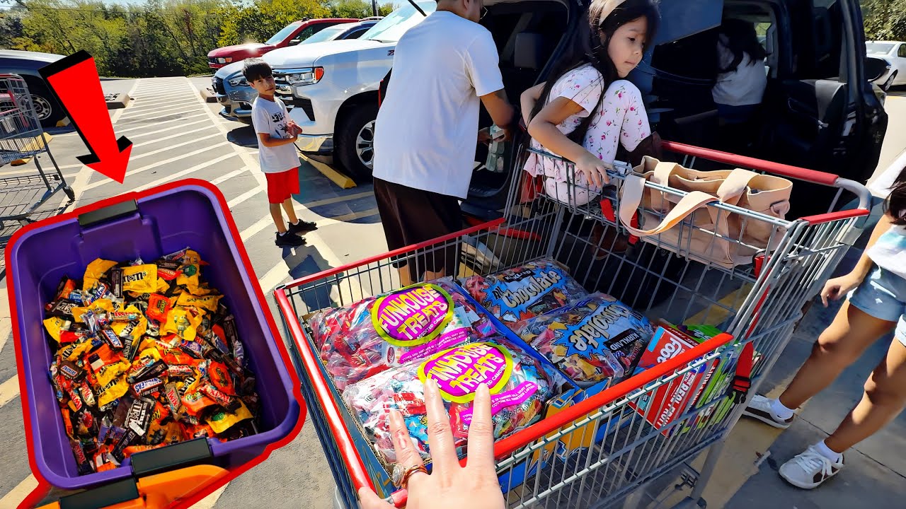 Buying More Than 1,000 Pieces Of Candy For Halloween! 🎃