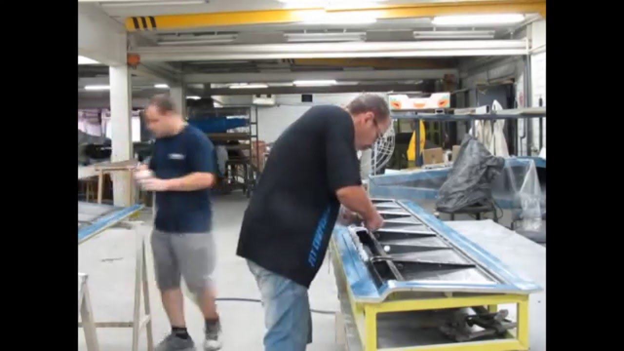 AEROBATIC CARBON FIBER AILERON