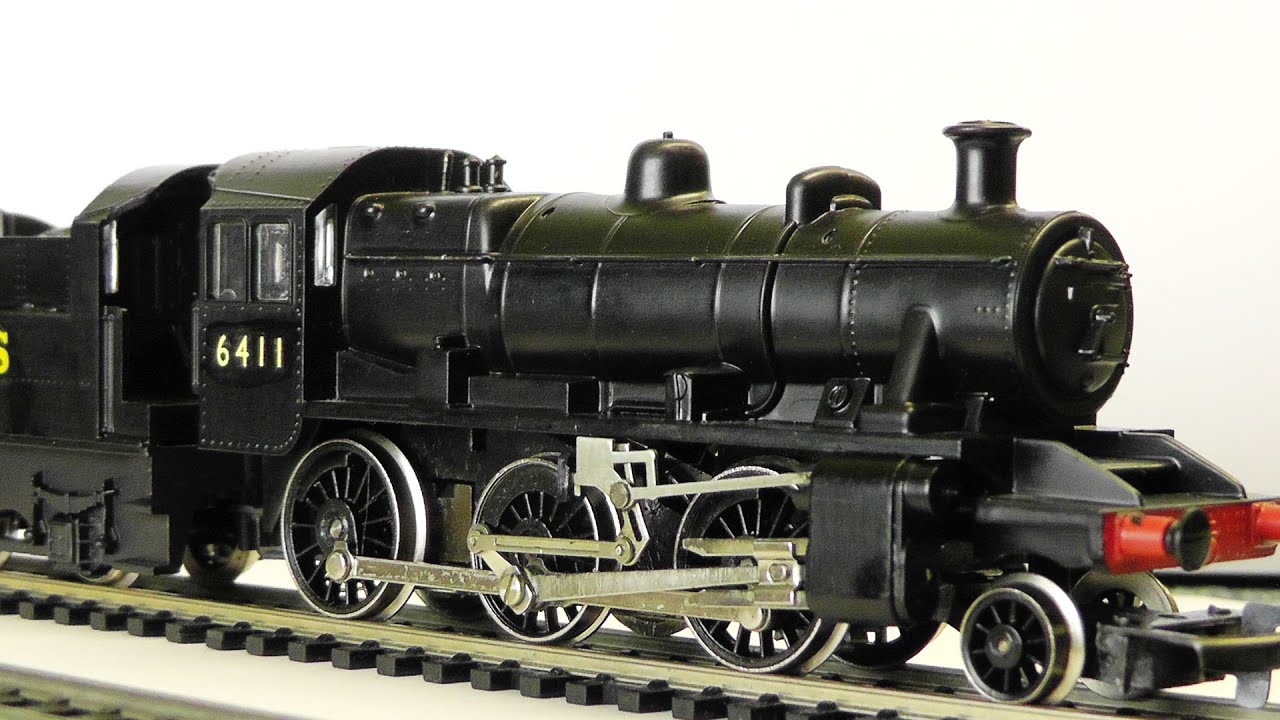 Unboxing the 2MT From Hornby
