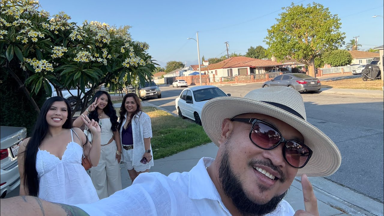 Laos LA ສະບາຍດີ🙏corona visiting friends graduation party ￼ พาฉลองเพื่อนจากโรงเรียนปริญญาโท