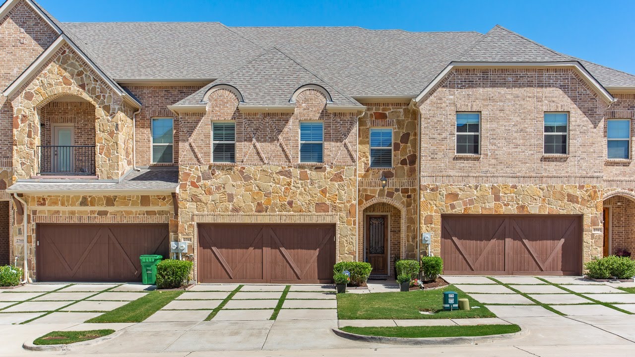 2713 Creekway Drive Carrollton Homes for Sale TX 75010