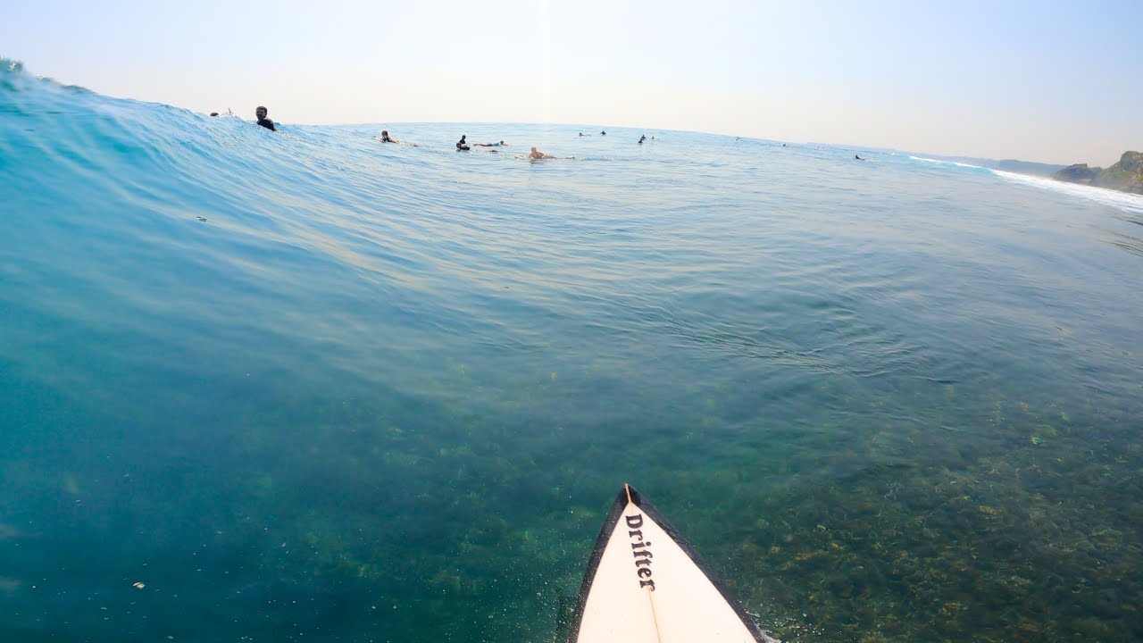 Unleashing the Magic of Uluwatu: Surfing the Unforgettable Waves