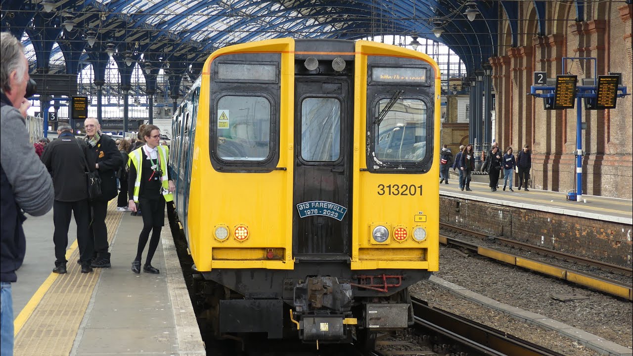 Class 313 Farewell Tour leaving Brighton