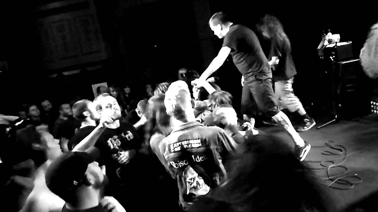 NAPALM DEATH '' Protection Racket/Silence Is Deafening  '' Live@ The Well,LEEDS 2012