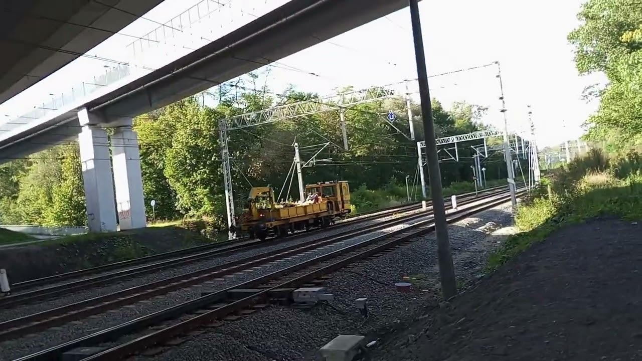 Przejazd Drezyny pojazd motorowy  przez Zabrze Makoszowy
