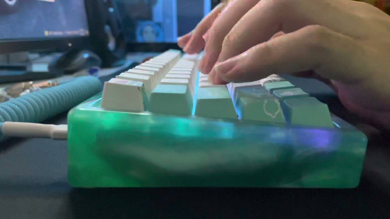 Gateron Pro Silver - (2-Stage Spring) Factory Lubed Sound Test