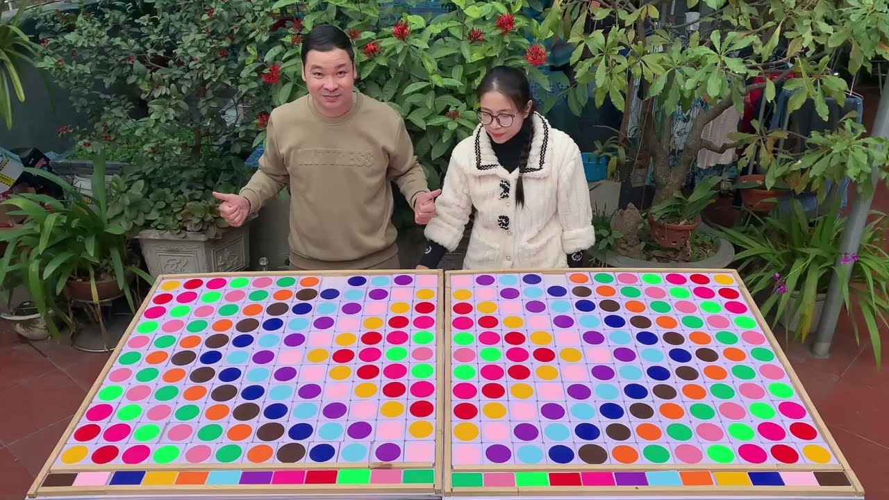 Puzzle Sort Ball Challenge Using Only One Hand