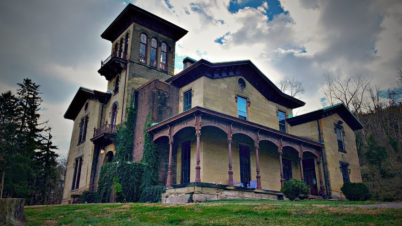 Exploring a 162 year old Mansion Donated for $1