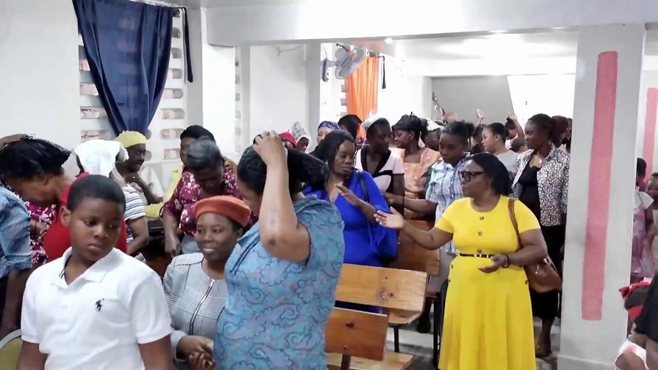 Service dominical; EDCNA 32