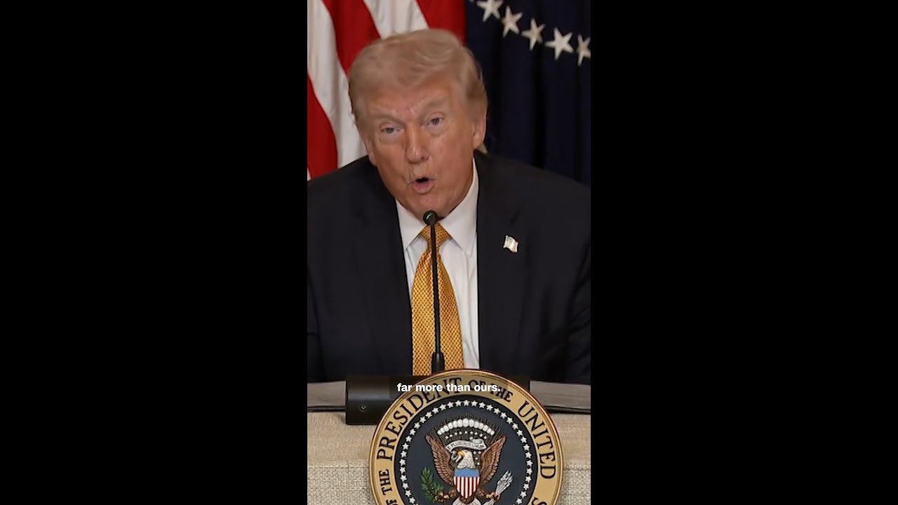 Трамп предупреждает, что будущее НАТО под угрозой, если союзники не помогут обеспечить безопаснос...