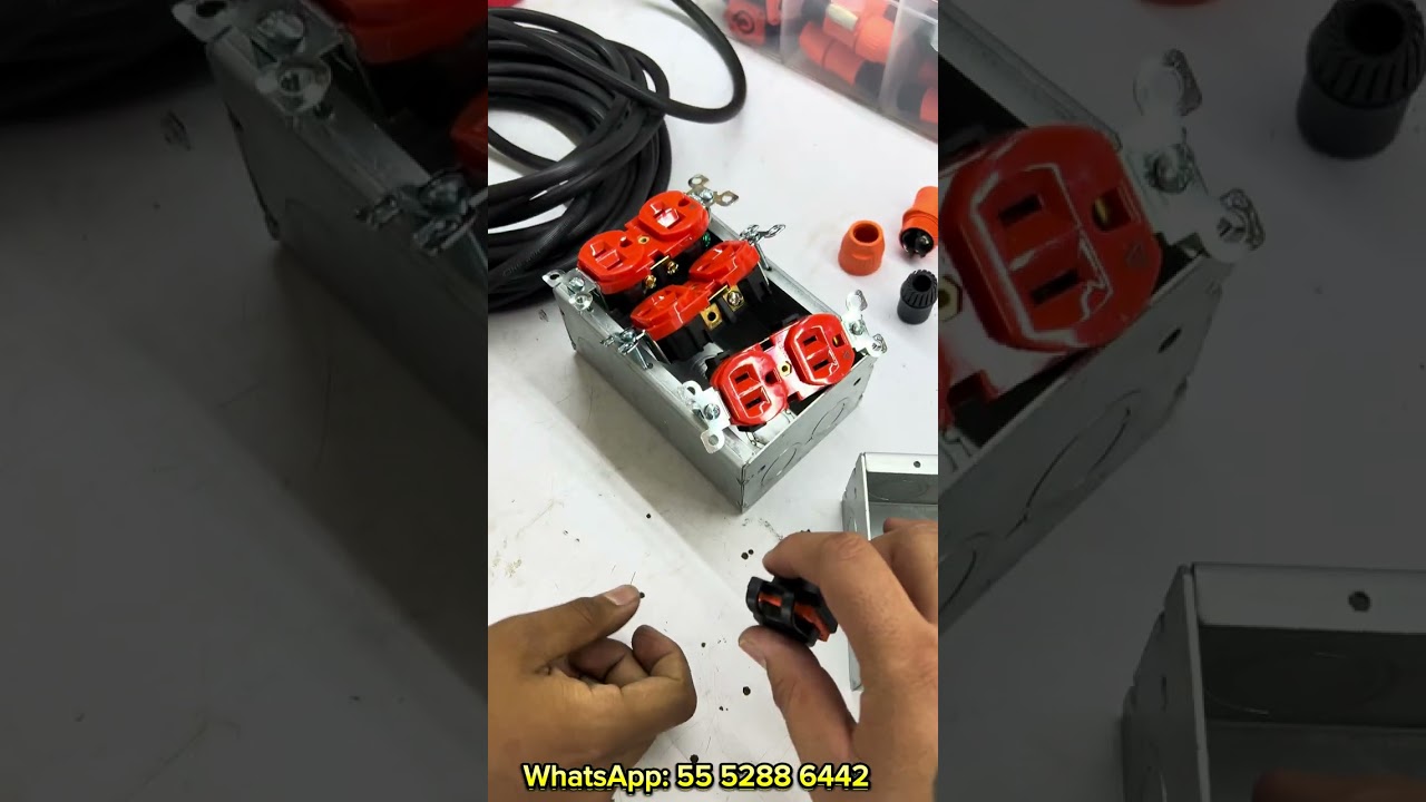 Extension de uso rudo con medidor de voltaje y amperaje