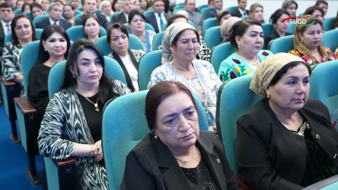 Сокинони н. Б. Ғафуров Рӯзи Модарро таҷлил намуданд.