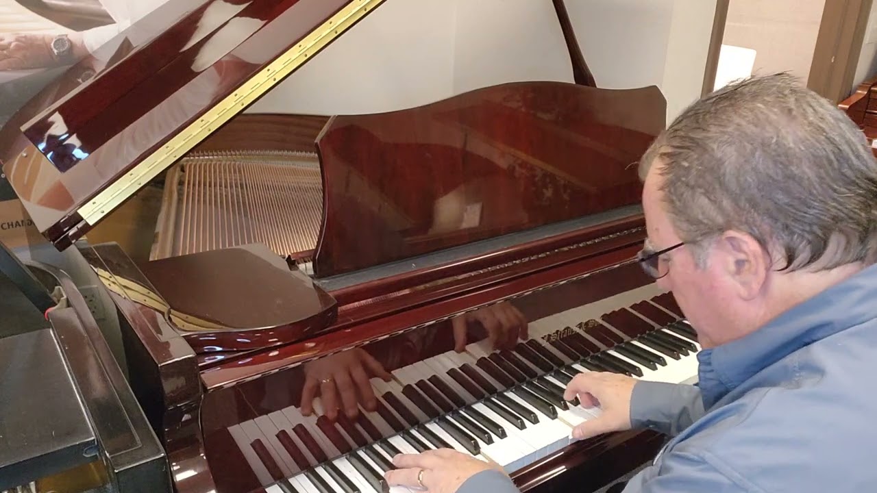 Sunday Praise from Piano