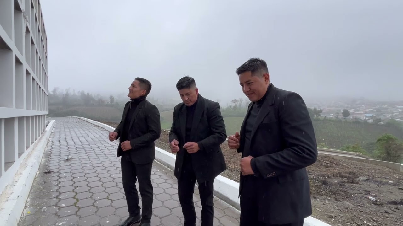 PANTEON GENEROSO VIDEO OFICIAL Los Guitarreros del Ecuador Full HD