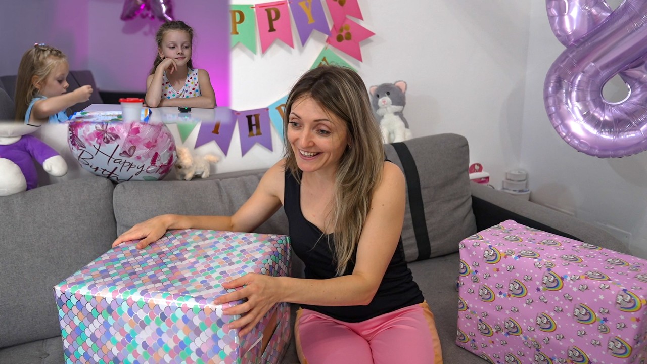 Ziua de naștere a Ilincăi Vascan! 🍧🍰🎈