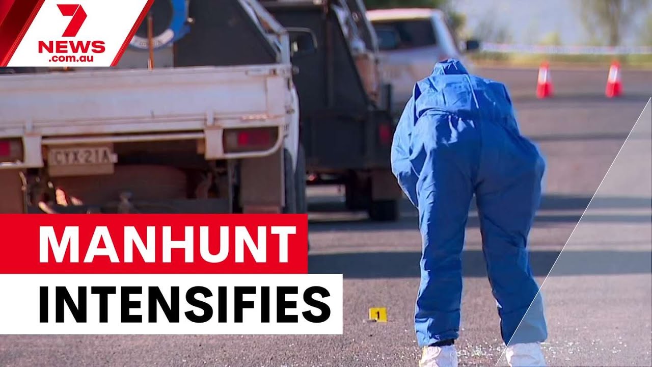 Manhunt intensifies for accused Central West triple murderer | 7NEWS