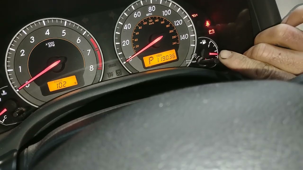 2010 TOYOTA COROLLA COMO REINICIAR LUZ DE MANTENIMIENTO REQUERIDO (MAINTENANCE REQUIRED LIGHT RESET)