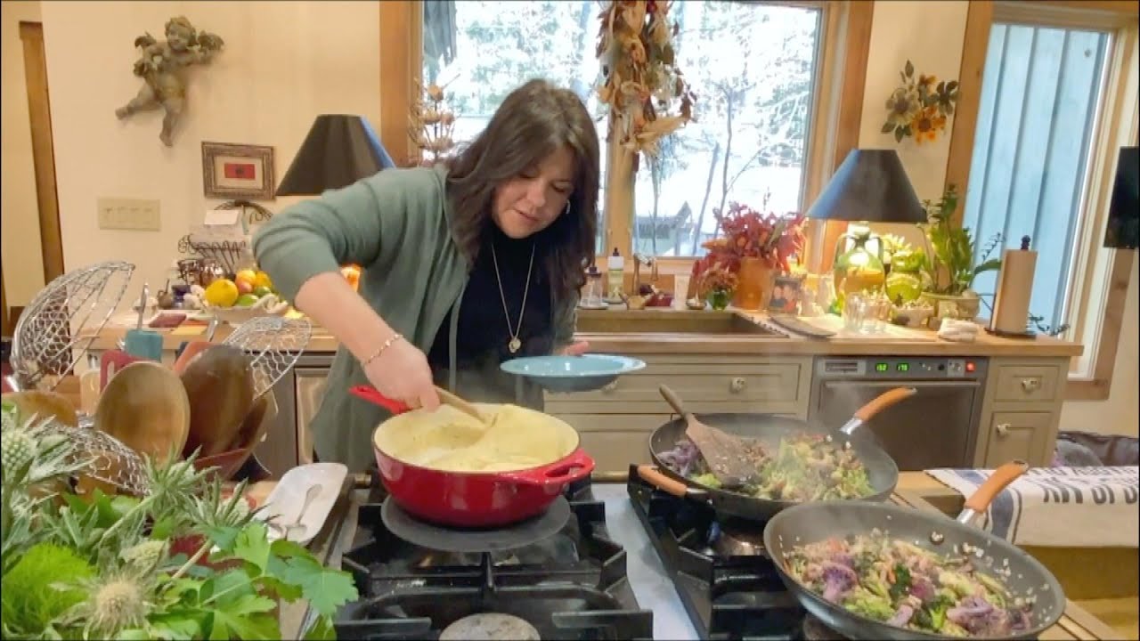 How To Make Polenta With Rosemary & Black Pepper | Thanksgiving Side | Rachael Ray