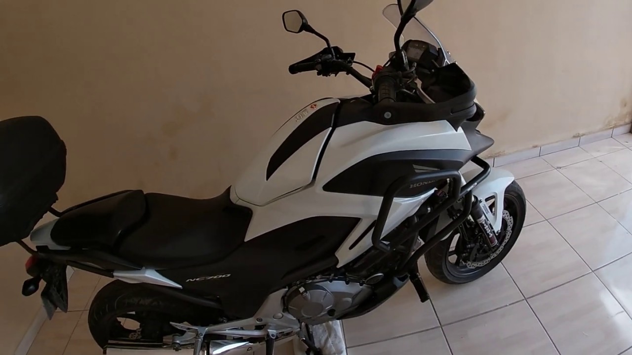 NC 700x 5 pontos positivo e 5 pontos negativo.