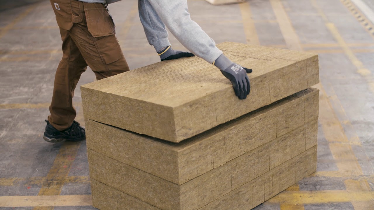 Isolering af terr&aelig;nd&aelig;k med ROCKWOOL Terr&aelig;nbatts