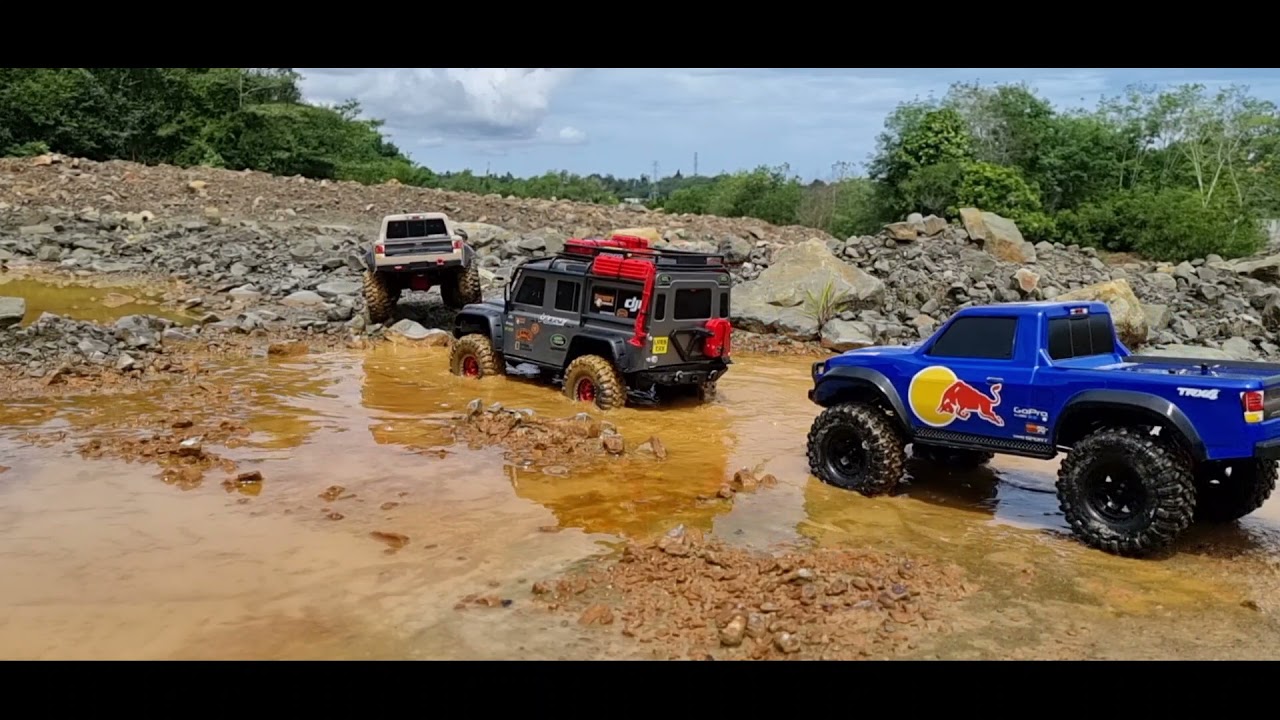 Traxxas Trx4 defender & Trx4 sport rocky hill trail Eidilfitri run.#traxxas #trx4 #rccrawler