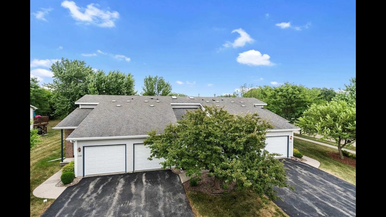 Oshkosh Home for Sale - 3204 Isaac Ln