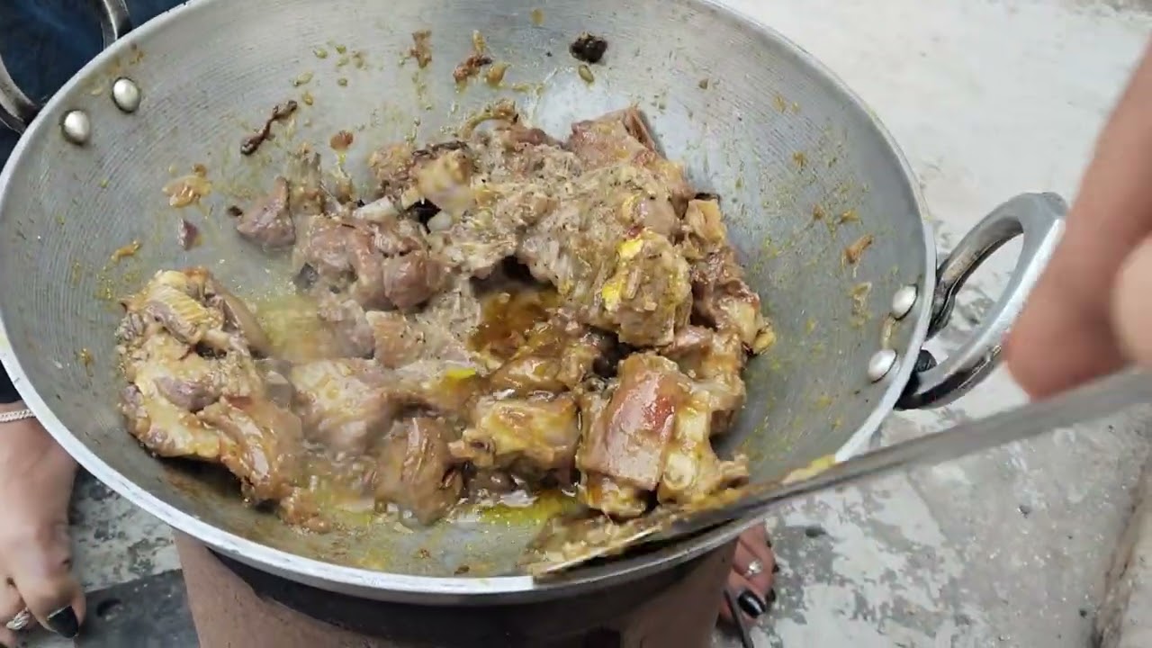 MUTTON CURRY INDIAN VILLAGE STYLE...#food #nonvegworld #chickenrecipes #foodlover #streetfood 