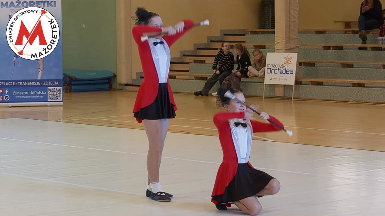 Duet Baton Kadetki - Trzebnickie Mażoretki Trzebnica - Mikołajkowy Festiwal Mażoretek 2025