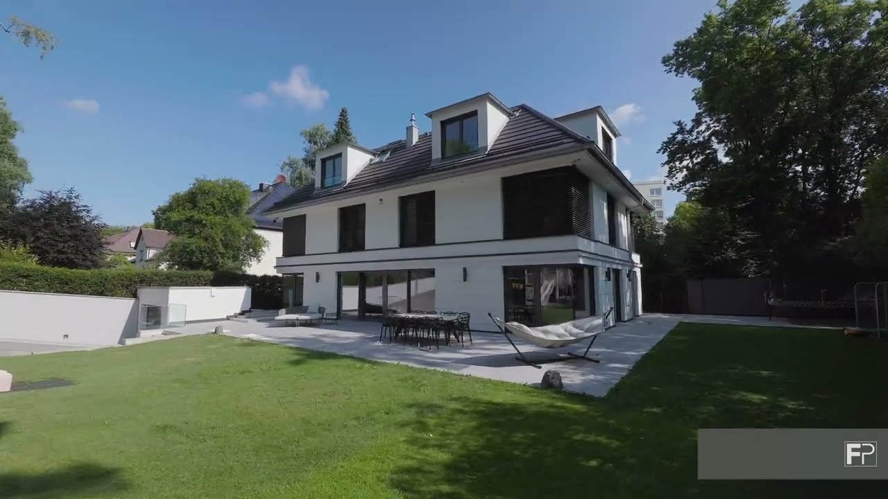 Luxus VILLA an der Isar in Bogenhausen - Oberföhring - München Finest Property by Marcus Egger