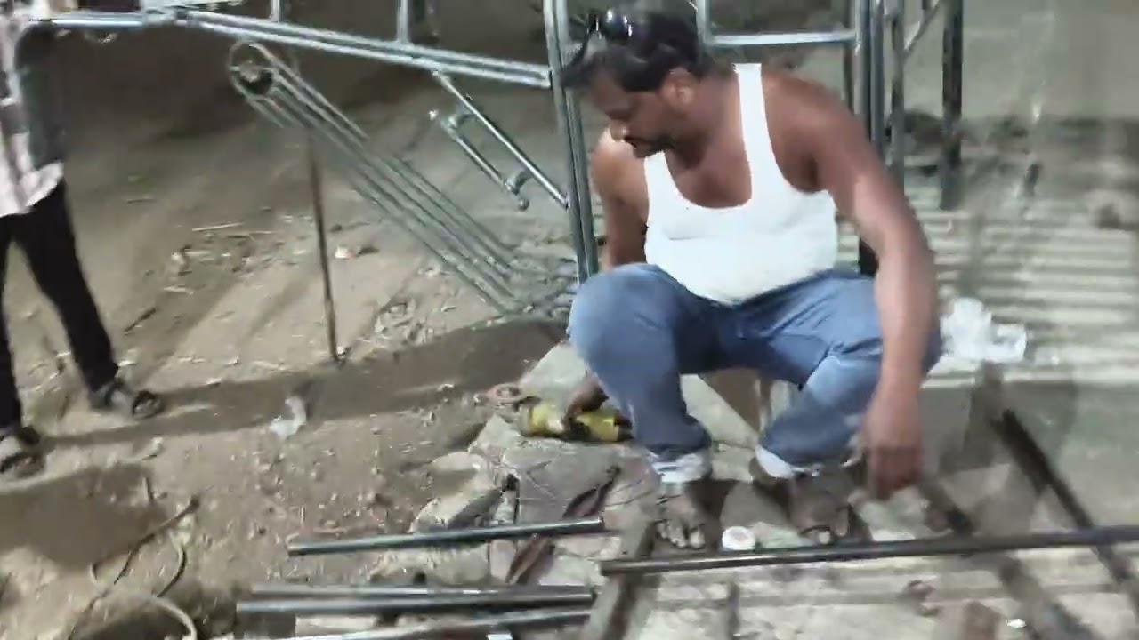 नवीन टप नाद करतो काय आस दाखवावं लागत...