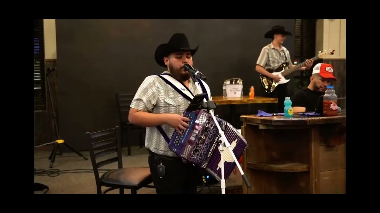 Hermanos Espinoza- El mango (en vivo)