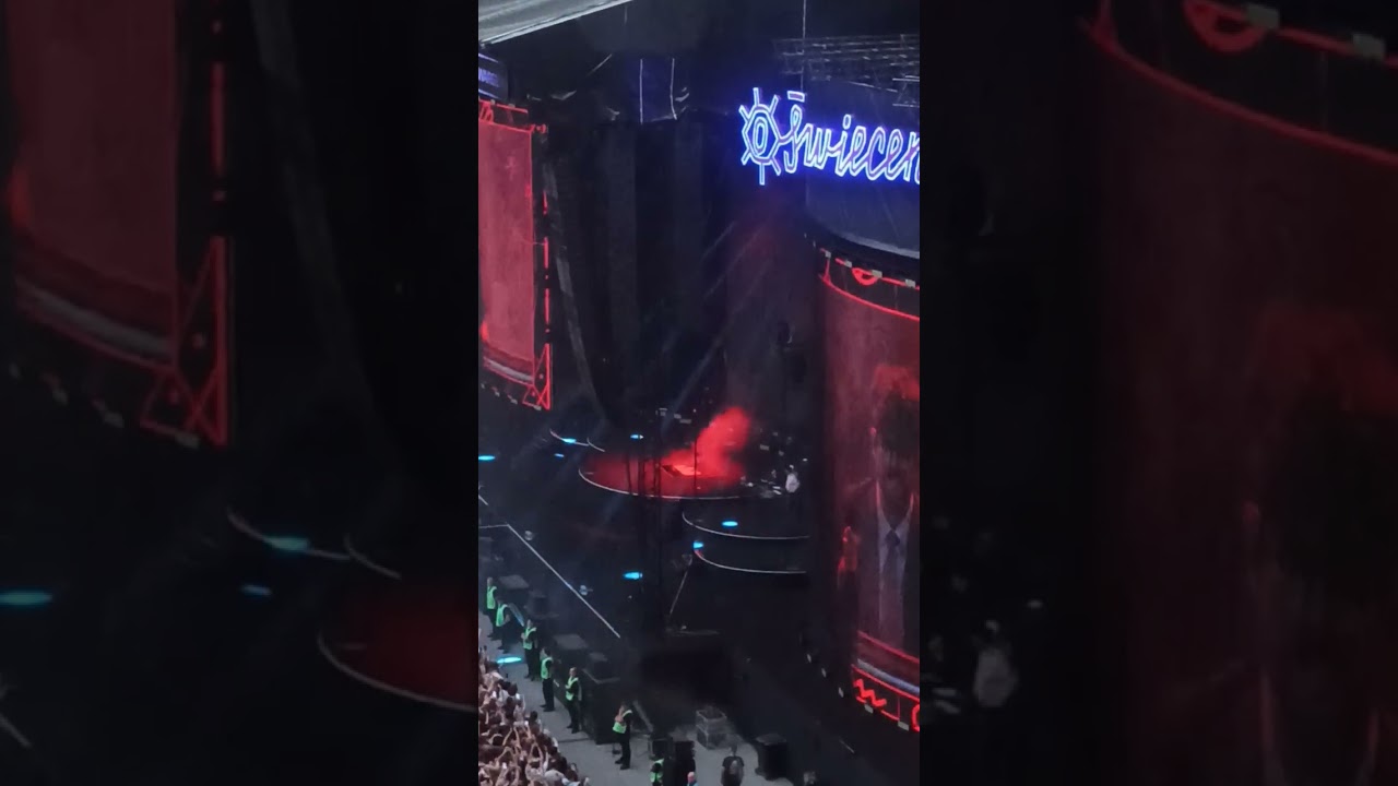 Taco Hemingway - Intro + 1-800 Oświecenie [1-800 TOUR LIVE PGE Narodowy Warszawa 22.06.2024]