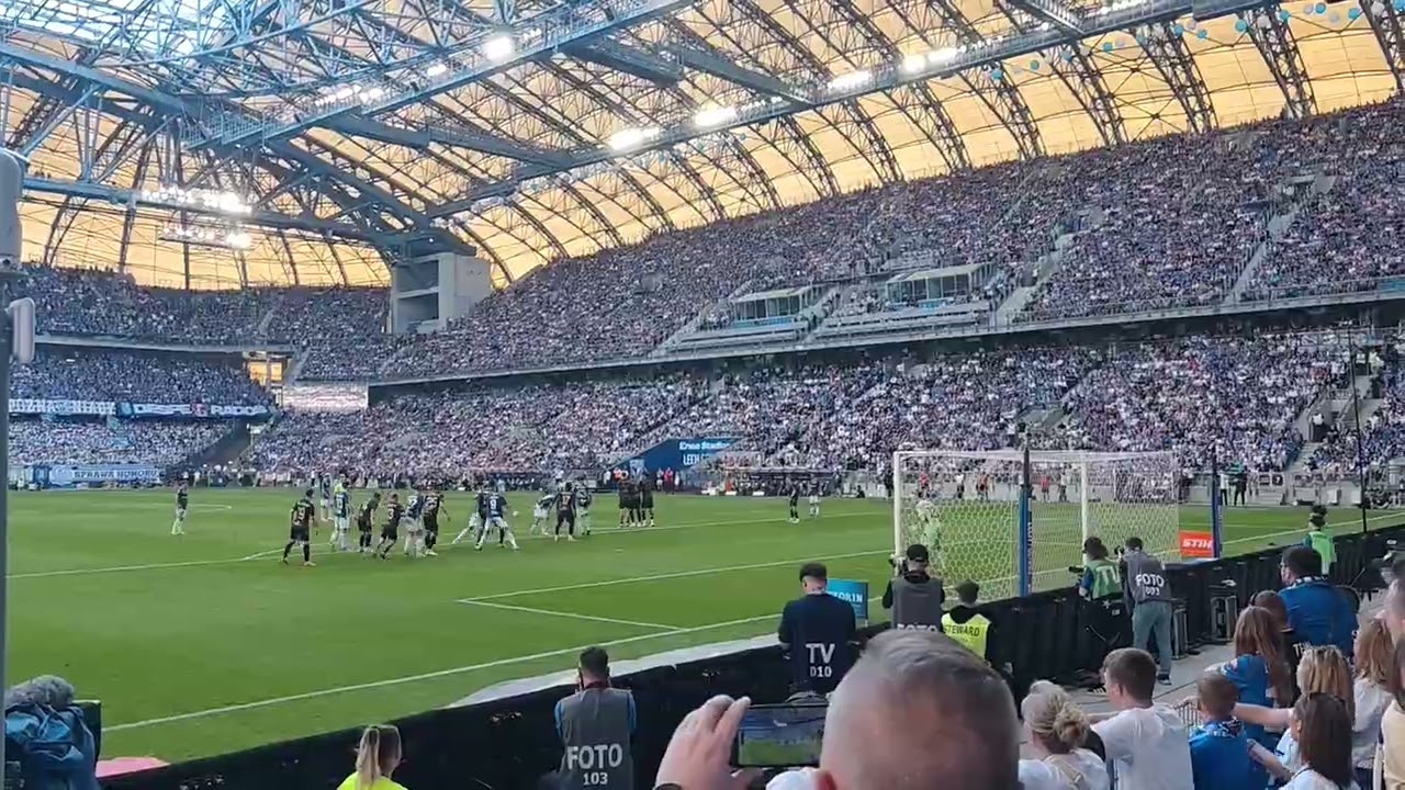 Gol Luisa Palmy z rzutu wolnego | Lech Poznań 2:2 Wisła Płock | KOLE10RZ Mistrz Polski 2026