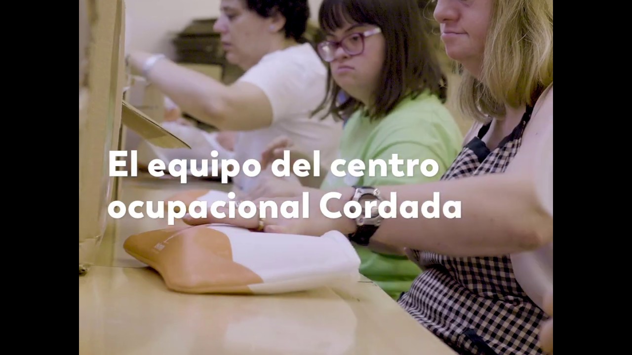 Conoce al equipo que prepara nuestros estuches EMAT