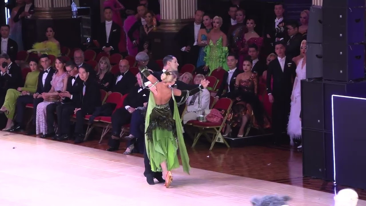 Valeria Agikyan & Dusan Dragovic | Slow Foxtrot – Slow Foxtrot | Blackpool Dance Festival 2025