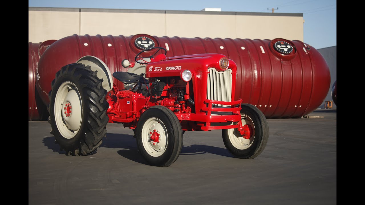 1960 Ford 601 Workmaster Tractor Start Up and Walk Around