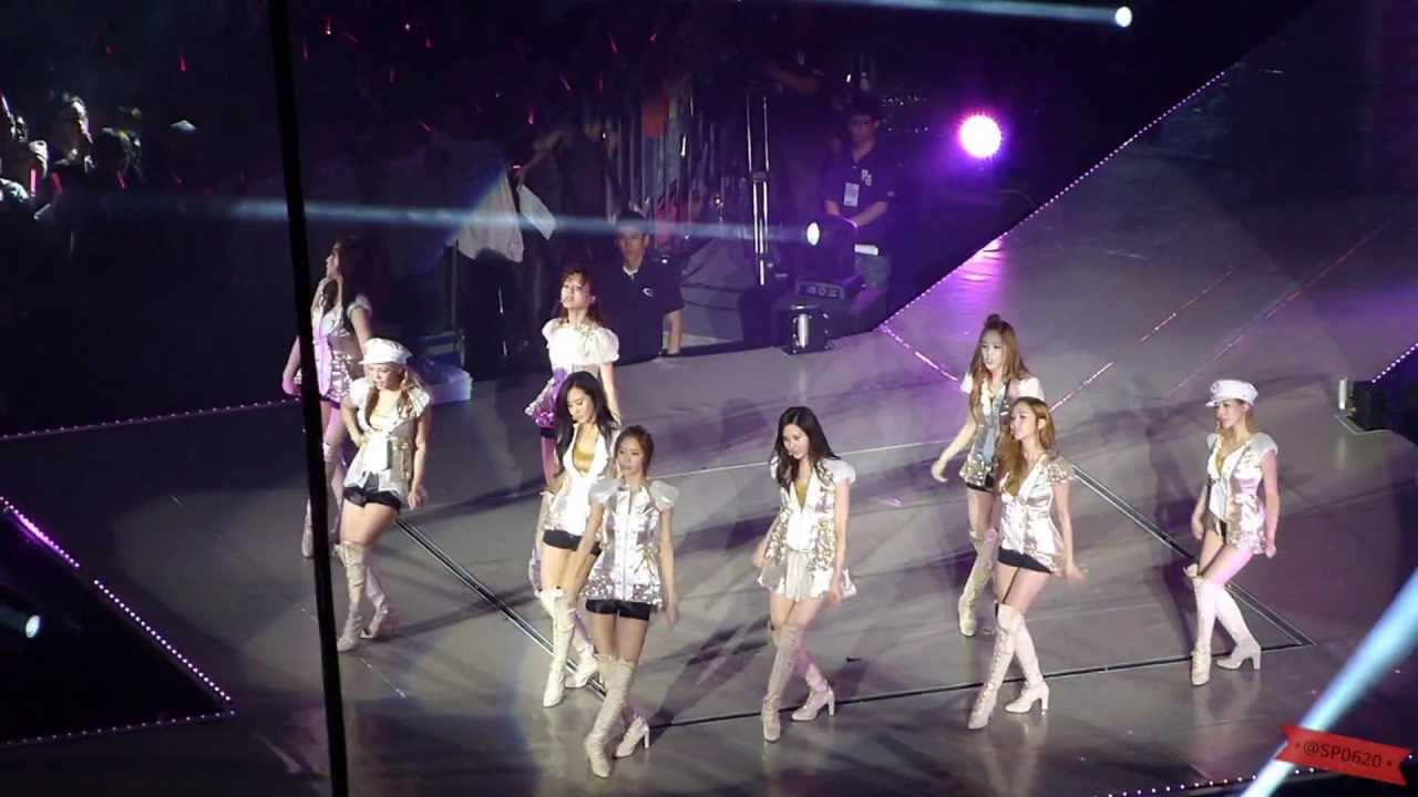 2013.07.20 SNSD - Genie Girls&Peace World Tour @Taiwan