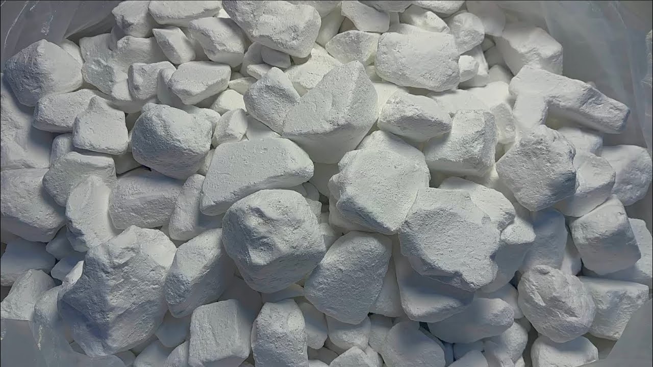 Crushing a Big Bag of Mini Jumbo Chalk | Crunchy Texture | Fatigue Relief & Stress Relief ASMR