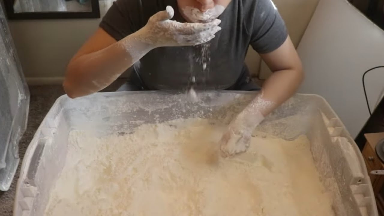 Big Bucket of Cornstarch ASMR with Handfuls