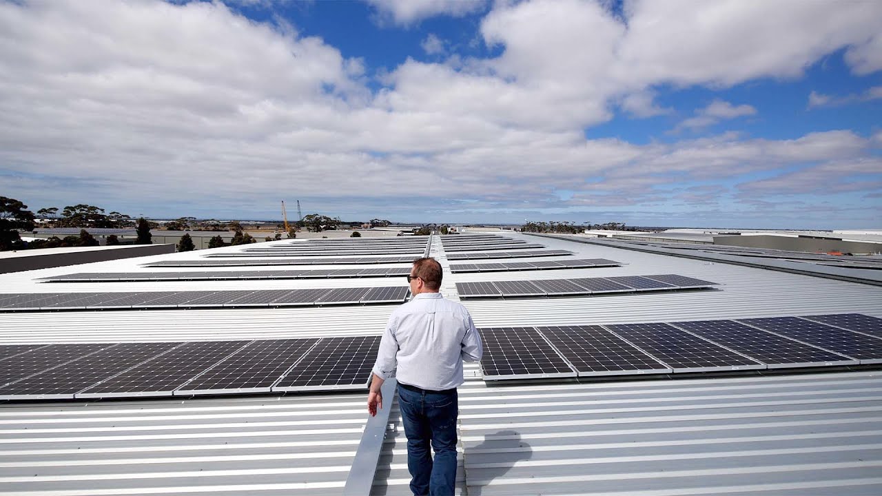 What is the typical payback period for a high quality commercial solar power system?
