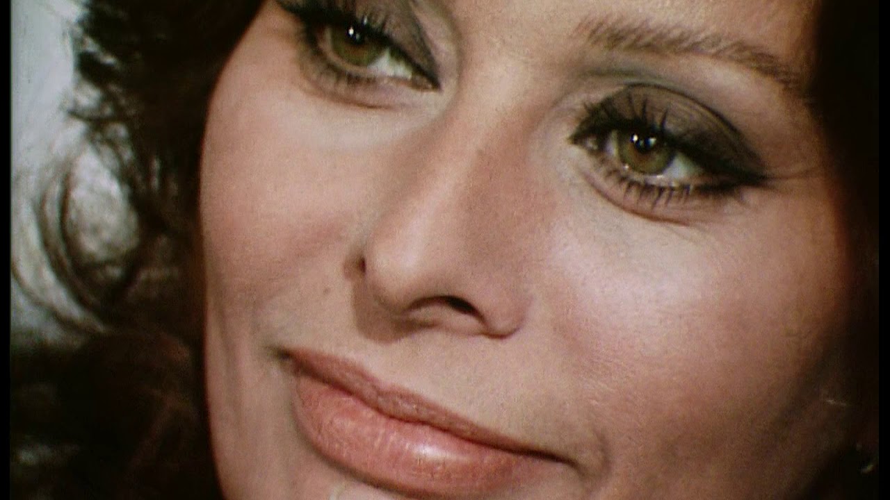 Gros plan sur Sophia Loren (1977)